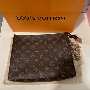 Louis Vuitton Monogram Toiletry Pouch 26